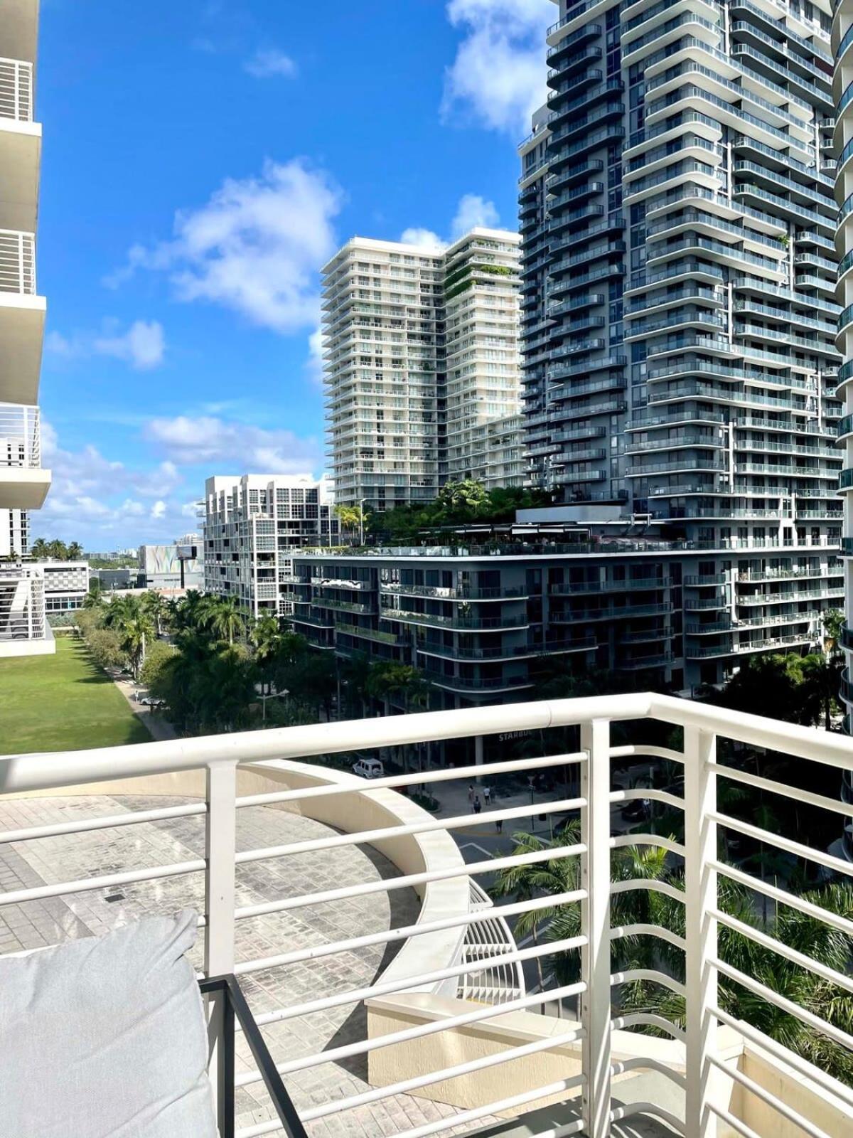 City Condo In Midtown Wynwood With Pool And Parking Маямі Екстер'єр фото